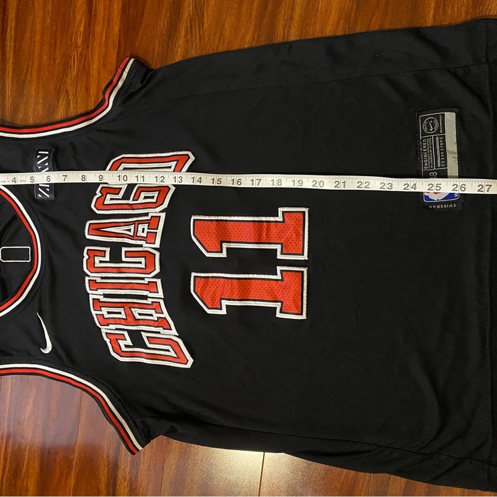 Nike Chicago Bulls NBA Basketball DeRozan No. 11 Jersey size 48 Unisex. - Picture 8 of 13